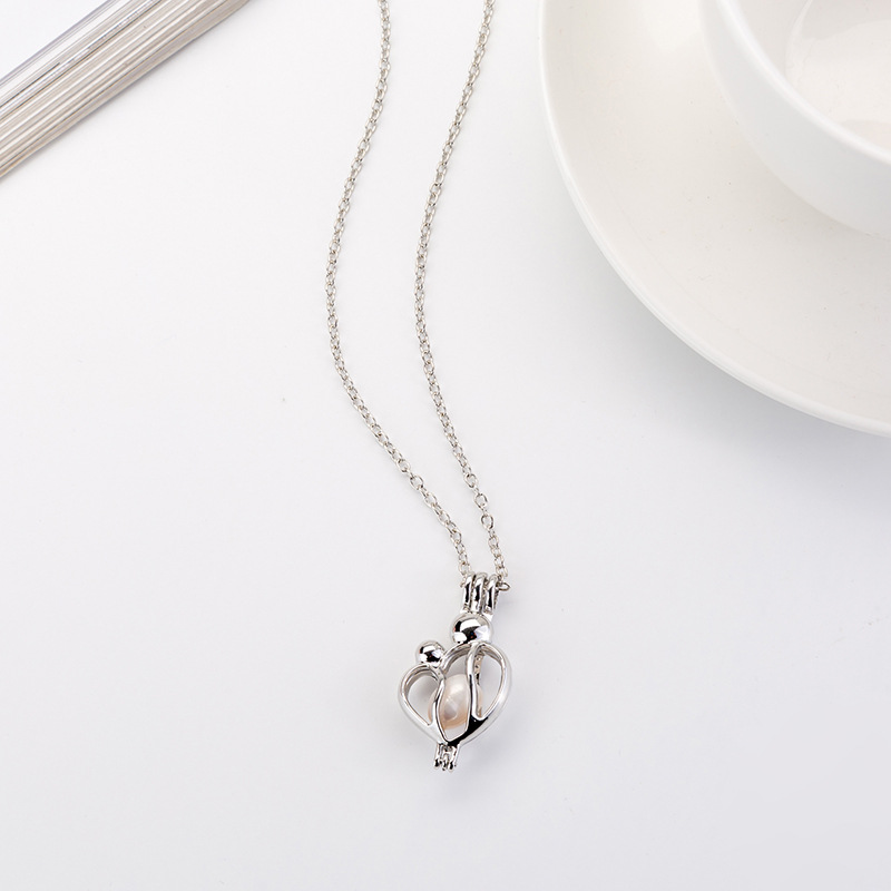 Simple Retro Jewelry Pearl Cage Pendant Simple Hollow Irregular Necklace display picture 4