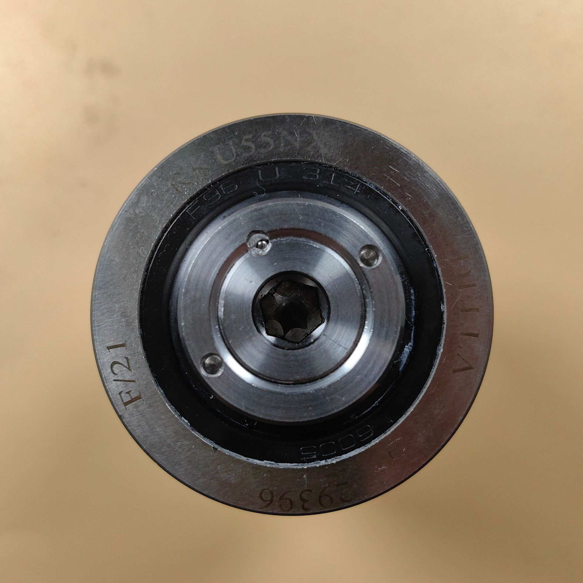 德国NADELLA进口 RKU55 RKUR65 RKU75 同心 偏心滚轮轴承代理商