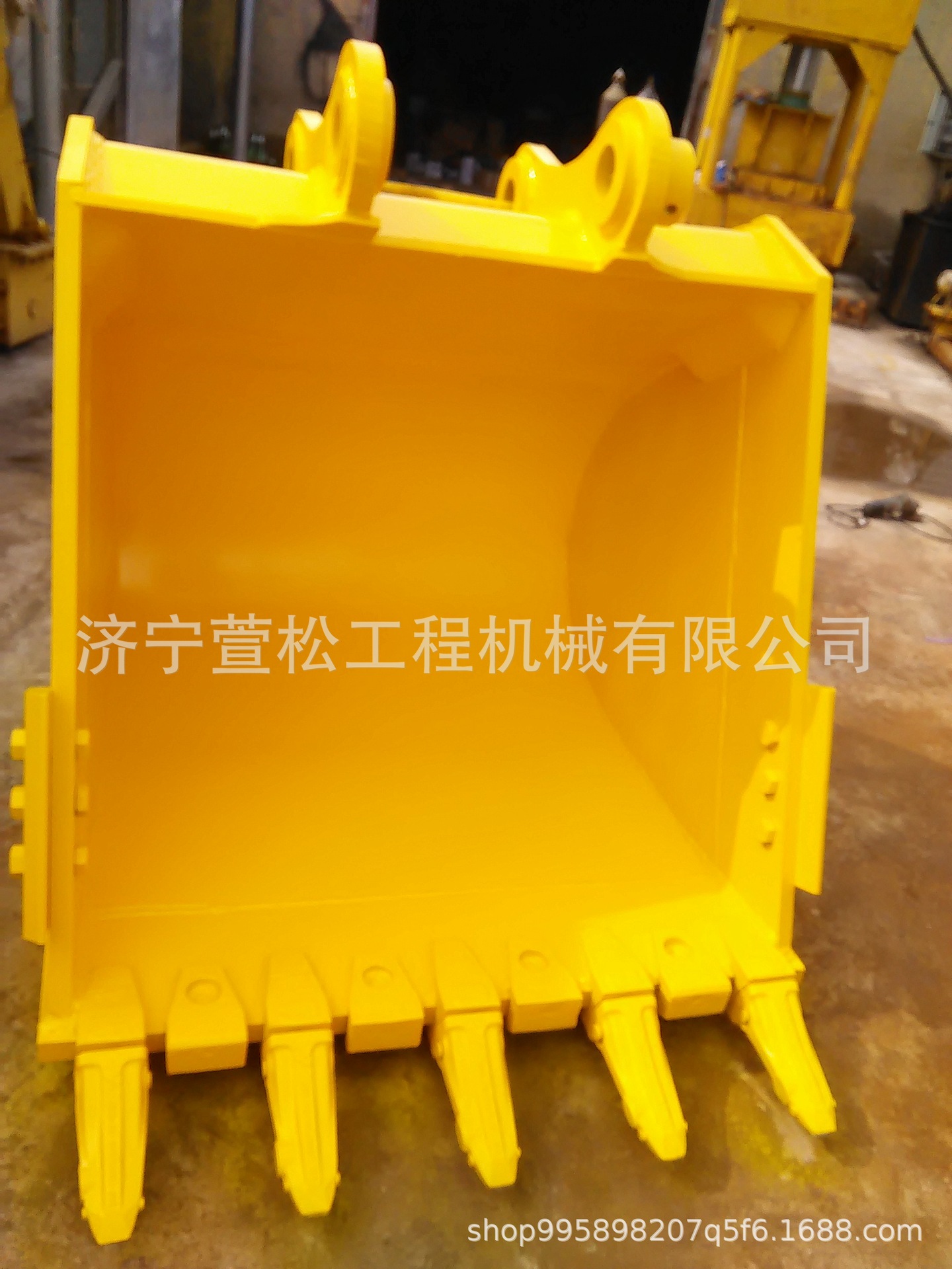 WA380-3装载机配件6743-61-6110进水接头   山推配件