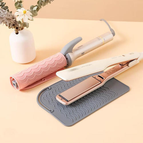 Silicone Curling Iron Mat, Straightener Heat Resistant Pad, Curling Iron Anti-Slip Mat