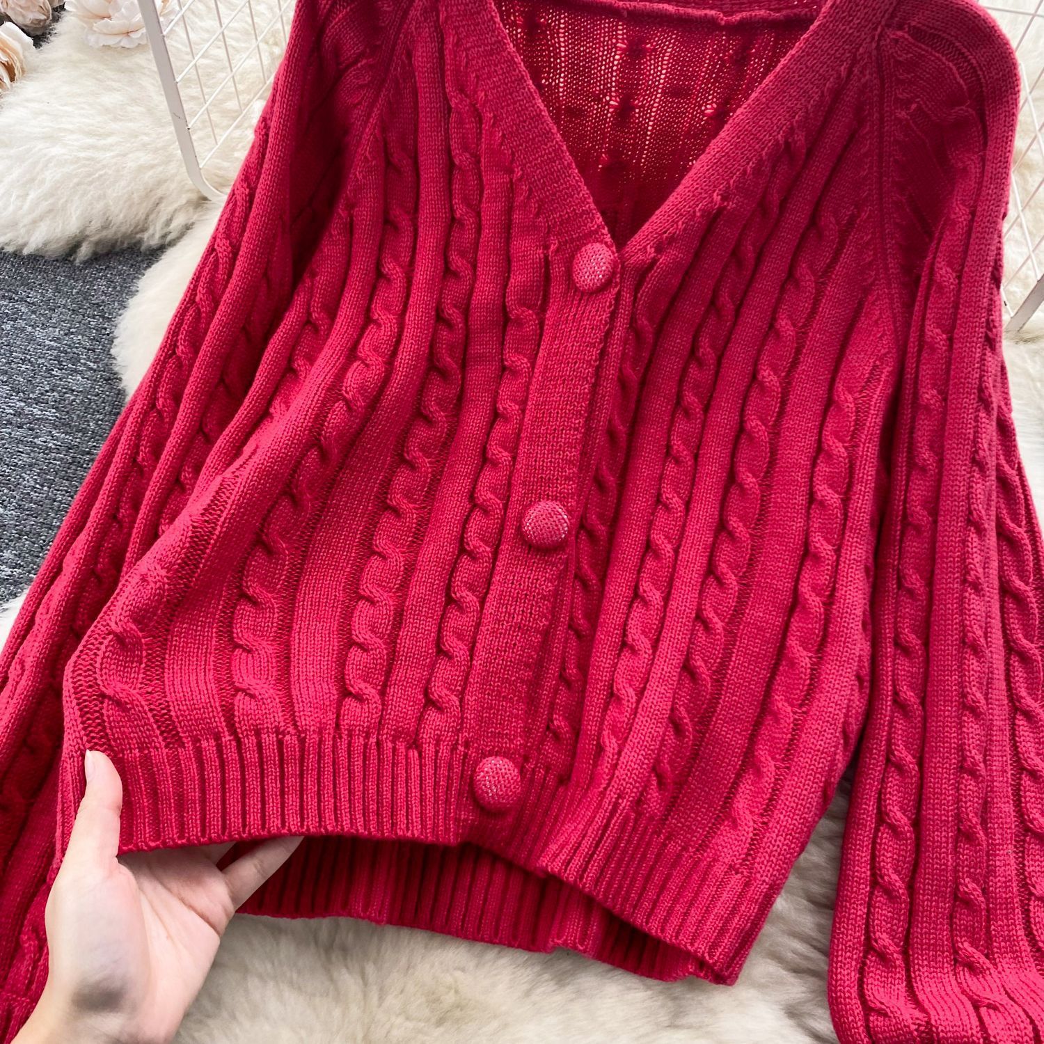 Vêtements pour femmes lâche décontracté pull en tricot torsadé jupe costume automne et hiver doux style paresseux pull en tricot vêtements pour femmes costume deux pièces_voghion.com