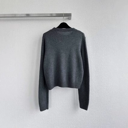 2025 early spring new style wool gray pullover knitted round neck with diamond beads