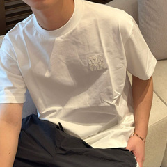 2025夏の新商品iu家の古典的な基礎モデルは、立体刺繍ロゴ男女半袖tシャツを貼る