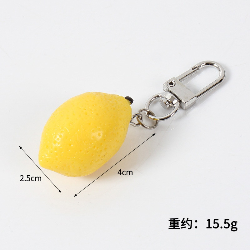 イチゴのスイカのリンゴのみかんのバナナのライチのキーホルダーのアイデアをシミュレーションします。|undefined