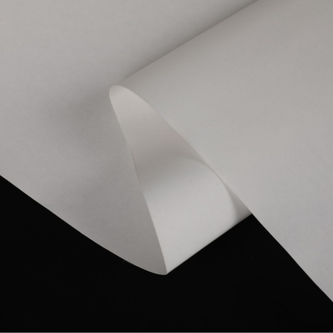 QS-225C溶液剂高光化纤油画布针织密度300D*300D用于广告商用