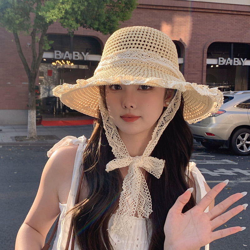 Summer New Lace Lace Hollow-out Breathable Sunscreen Hat Sunshade Hat for Traveling to the Seaside Beach Photo Straw Hat for Women Summer New Lace Lace Hollow-out Breathable Sunscreen Hat Sunshade Hat for Traveling to the Seaside Beach Photo Straw Hat for Women