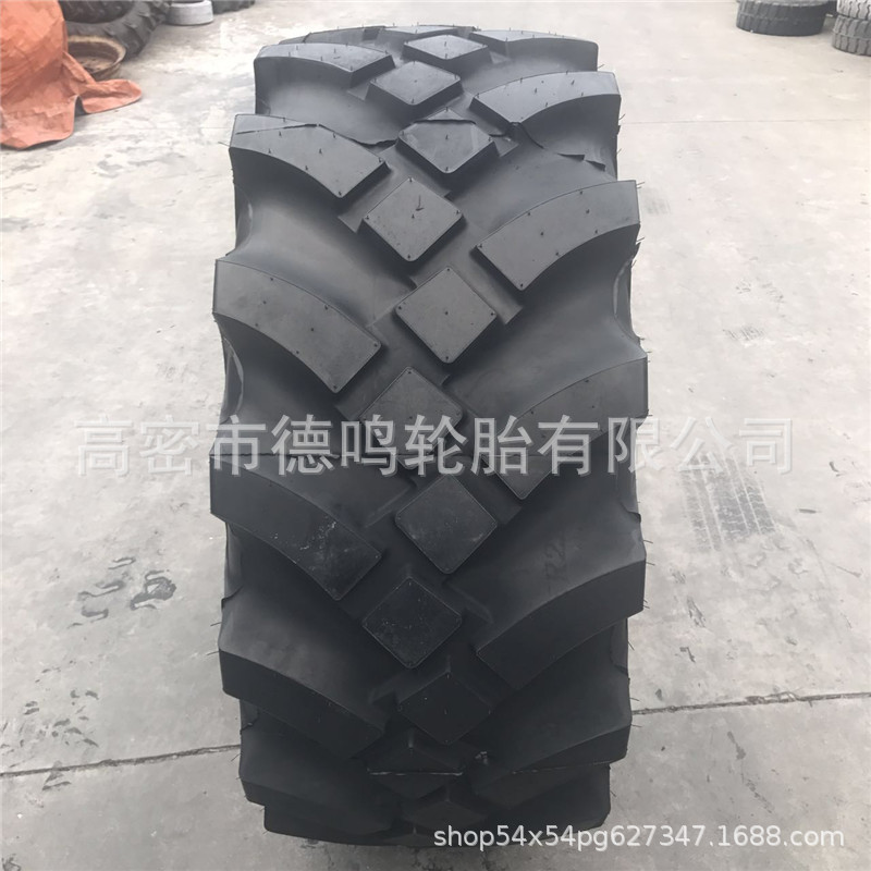 Suministro radial de neumáticos de acero 18R22.5 neumático de ingeniería