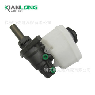 47028-60010 suitable for Toyota landcooluze Prado car brake master cylinder brake assembly