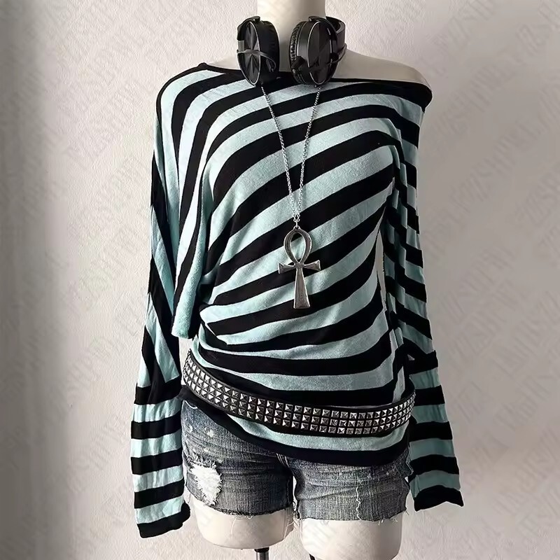 Cross-Border Foreign Trade Casual Lazy Style Blue and White Striped Spring and Autumn New Thin Loose Long-Sleeved Slim Sweater Cross-Border Foreign Trade Casual Lazy Style Blue and White Striped Spring and Autumn New Thin Loose Long-Sleeved Slim Sweater