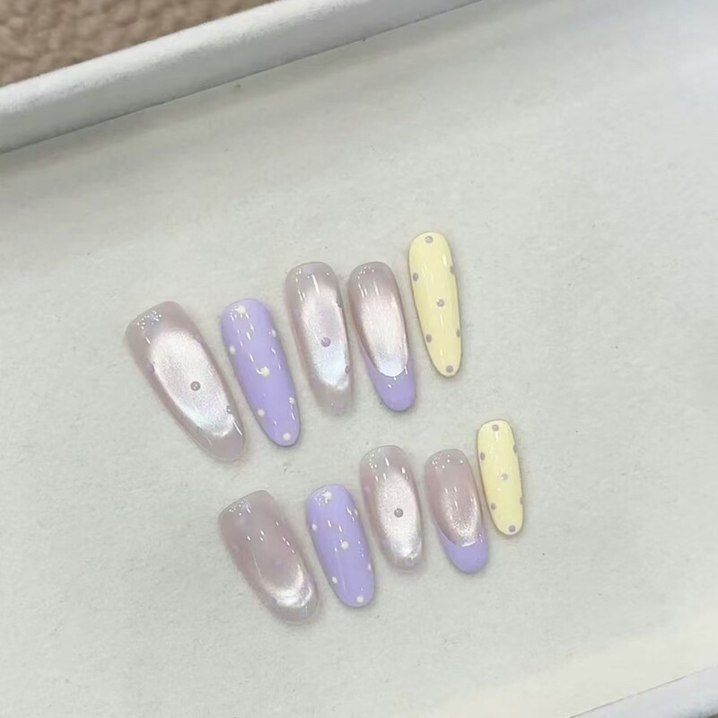 Gentle Taro Cream Polka Dot Press-On Nails, Enhances Skin Tone, High-End Design, New Trendy Beauty False Nail Stickers, Cross-Border Factory