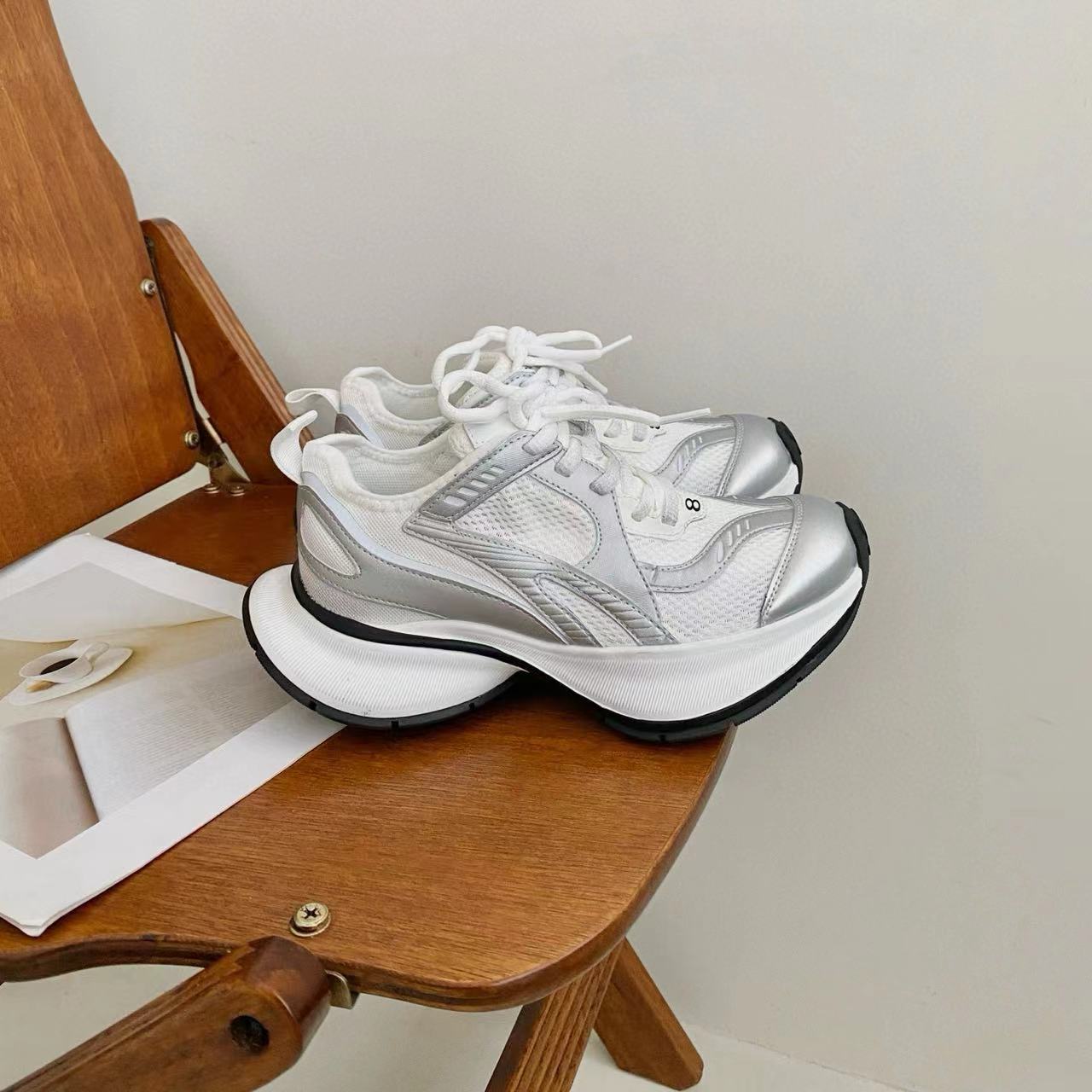 Men's And Women's Paris New Lace-Up Mesh Breathable Dad Shoes 13th Generation Distressed Low Top Casual Sports Shoes With Thick Sole Height Increasing_vogvips.com