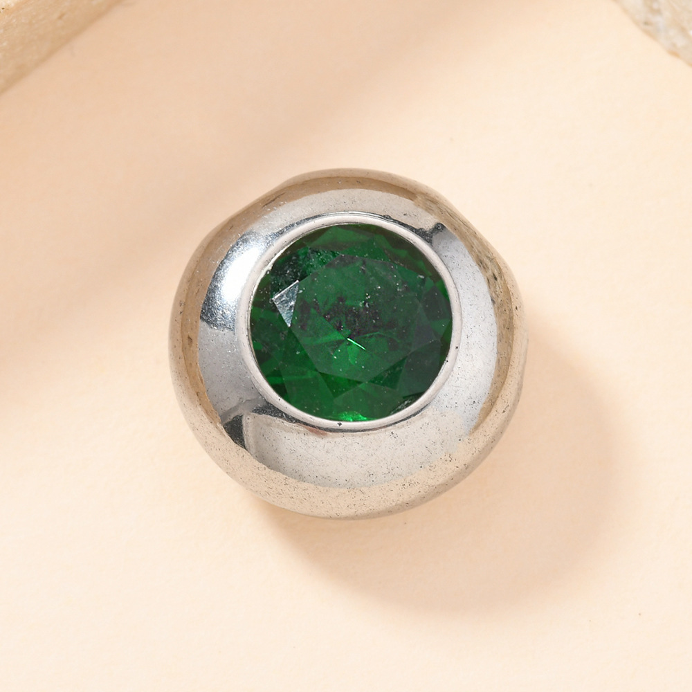 Joyas de acero inoxidable europeo y americano de un solo colgante transfronterizo fundición collar circular de zircon colgante joyas accesorios diy