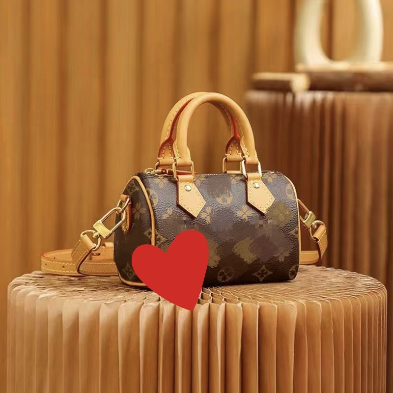 LV Nano Speedy Pillow Çanta - Dəri Crossbody