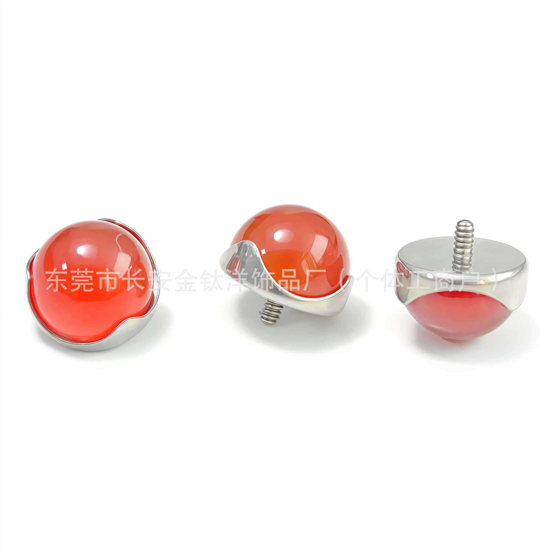 Pointed titanium steel lip stud product view