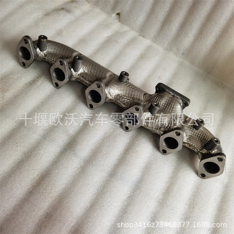 For Dongfeng Cummins Engine Accessories Exhaust Manifold 6418327