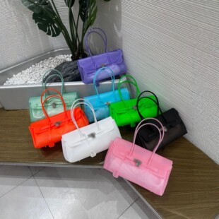 ͸��tpu������Ů2026�ļ��¿�������μ����ذ��n���p��ͨ�ڰ�