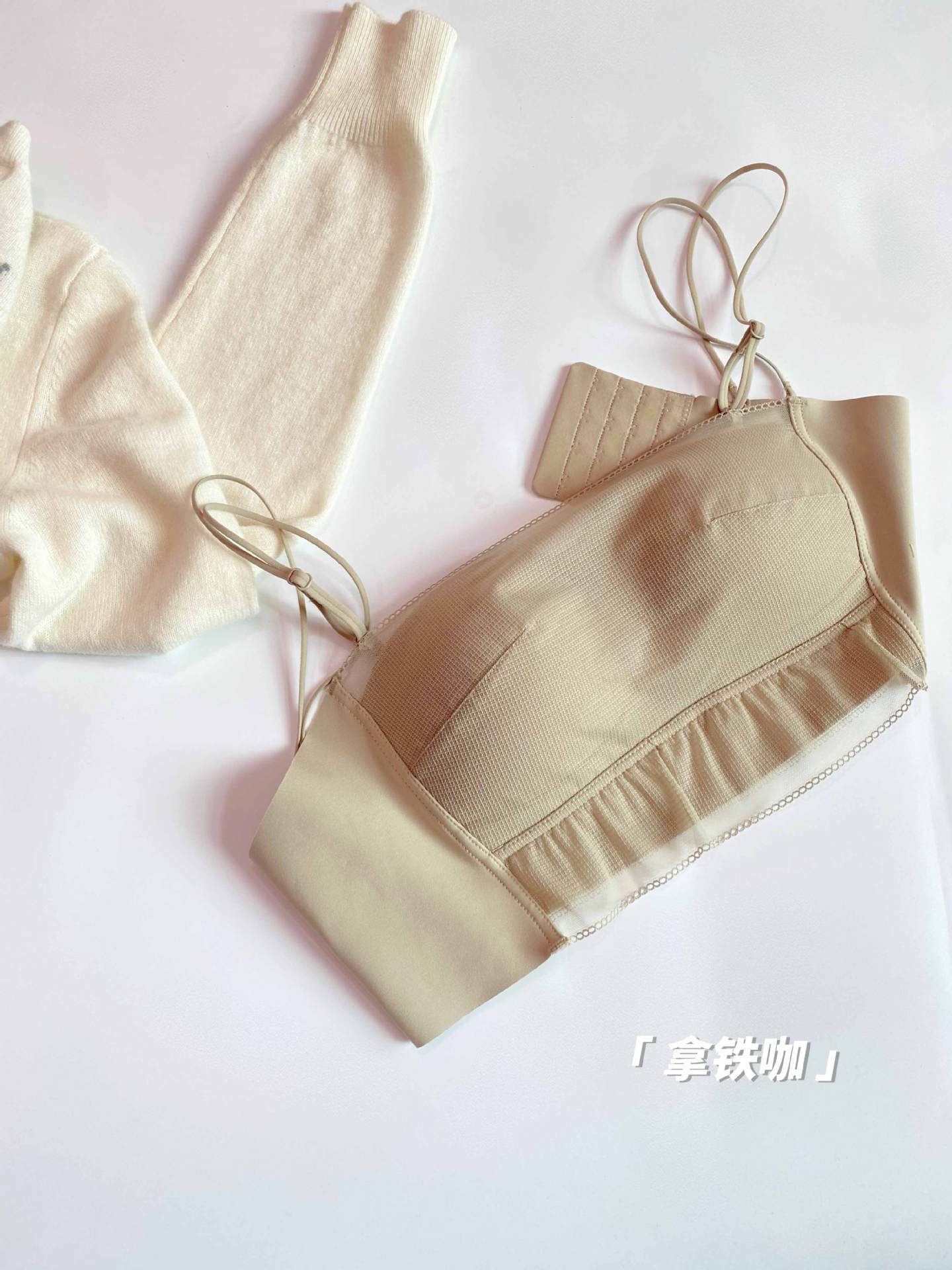 6048 hilo de malla de encaje de niña fresca, anti-luz, sin anillo de acero, top de tubo, sujetador de copa fija, sujetador de pecho fino