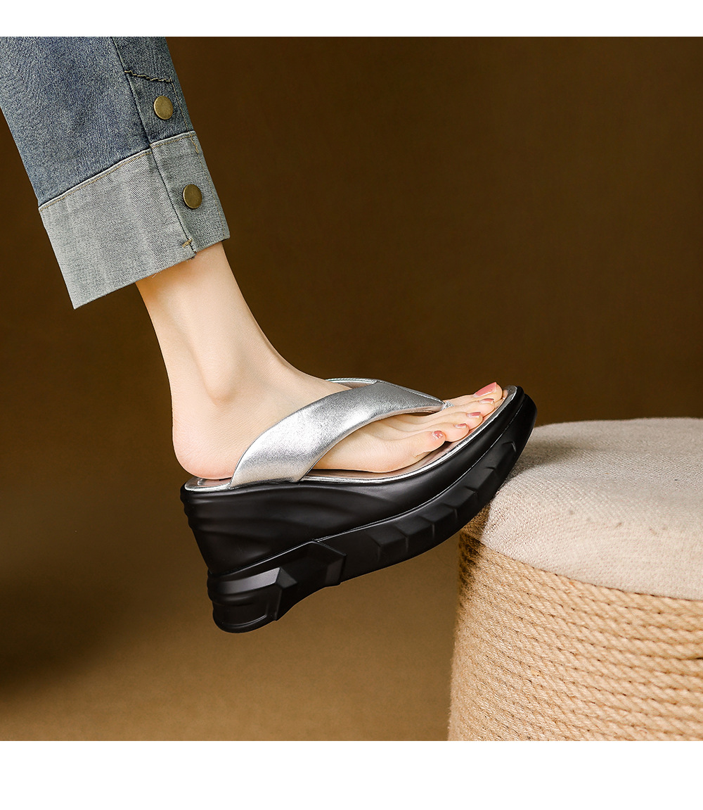 Dép xỏ ngón nữ đế xuồng cao gót 9 cm phong cách platform — màu đen, bạc chi tiết 8