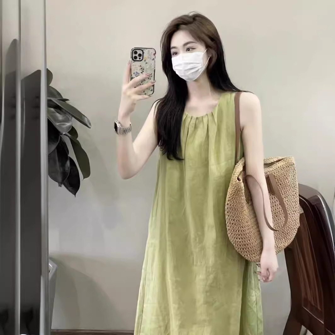 Green summer dress sleevless