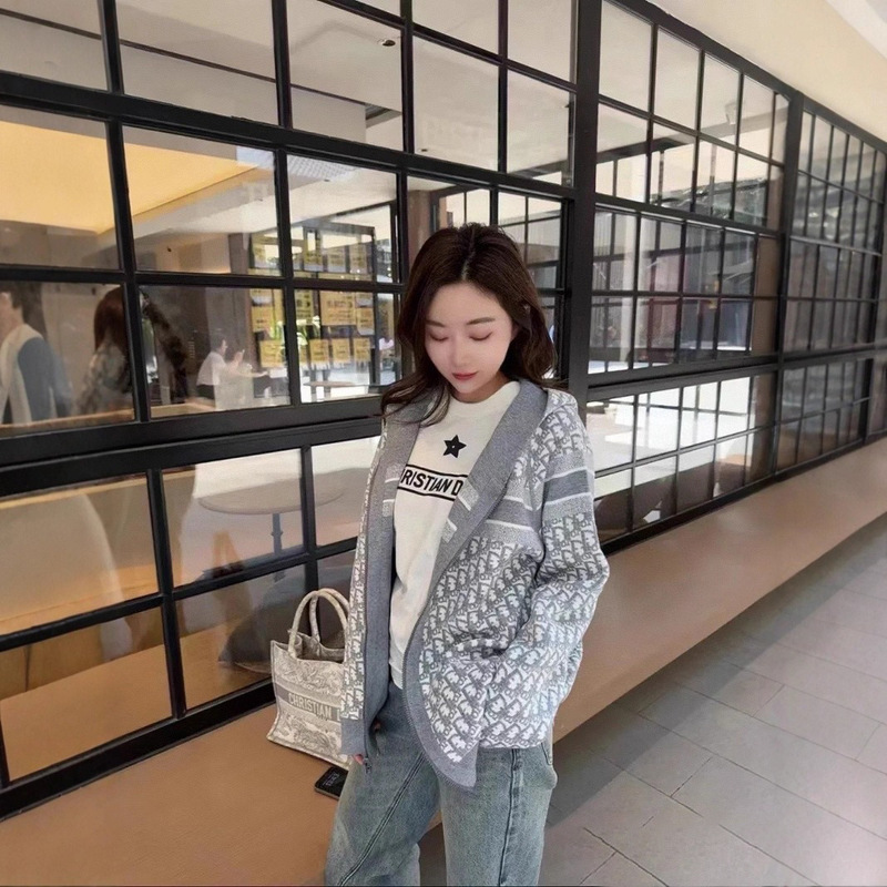 Shenzhen Nanyou D Brand New Winter Knit Zip-Up Hoodie, Reversible Loose Jacquard Letter Jacket for Women