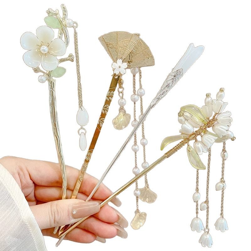 Clipper de pelo de estilo chino estilo antiguo con falda de caballo diseño de cabello sensación de estilo chino Clipper paso mecedor tocado de cabello