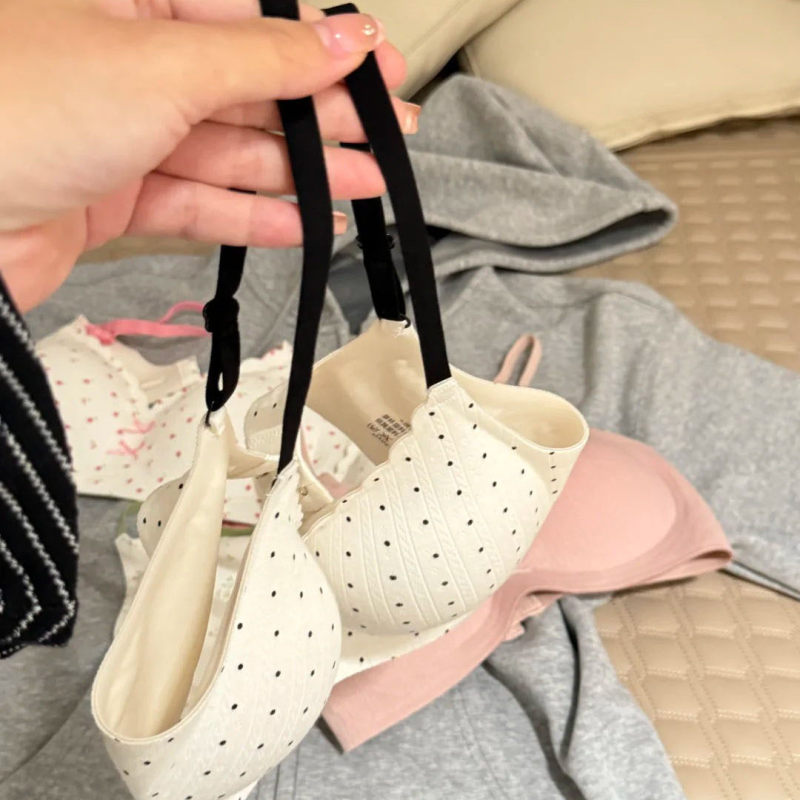 French-Style Lace Polka Dot Comfortable Underwear for Women, Small Chest Gathering, Anti-Slip, Anti-Sagging, Side Breast Reduction, Wireless Bra