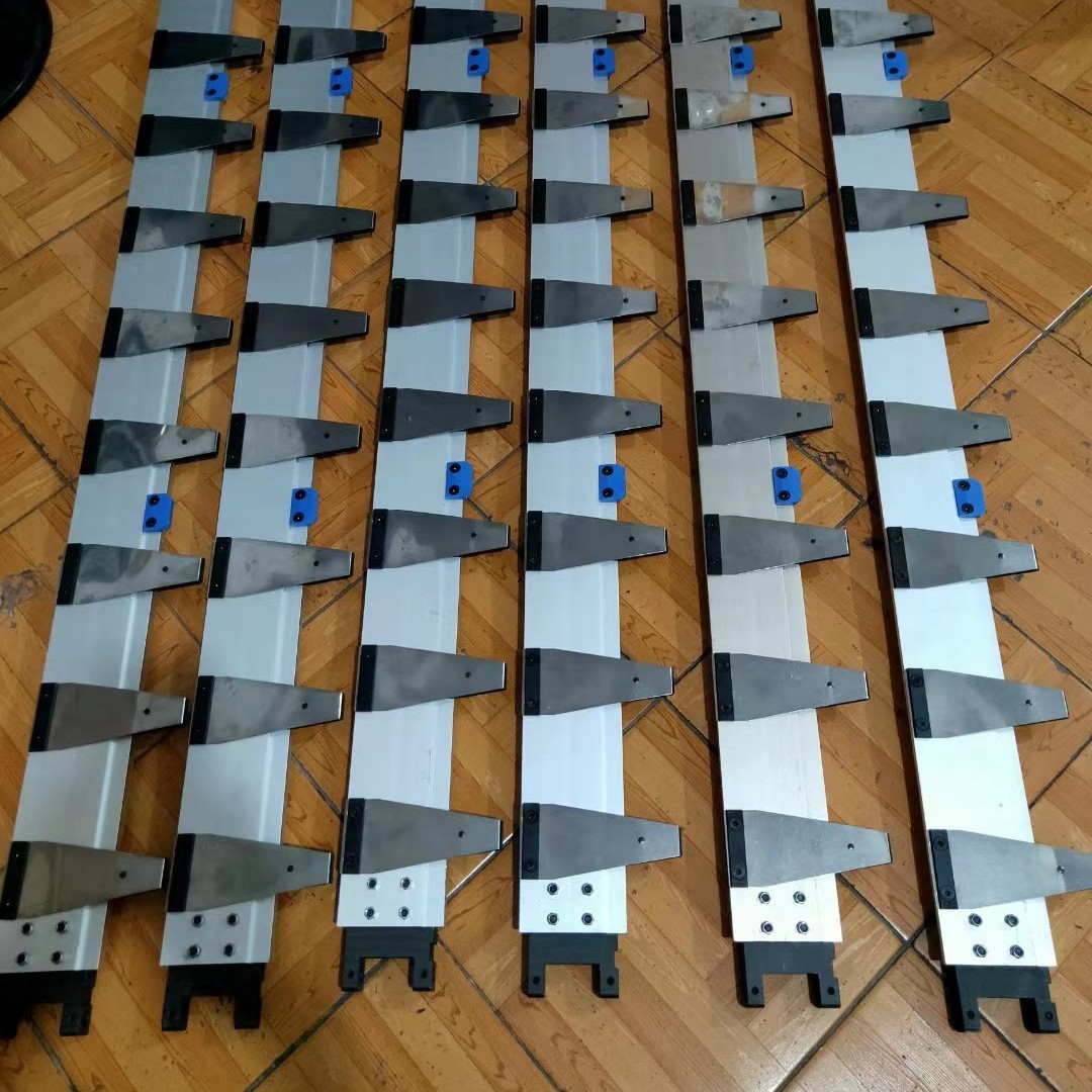 牙排清废上顶针下顶针钢板板框链机械精准清废专用印刷机