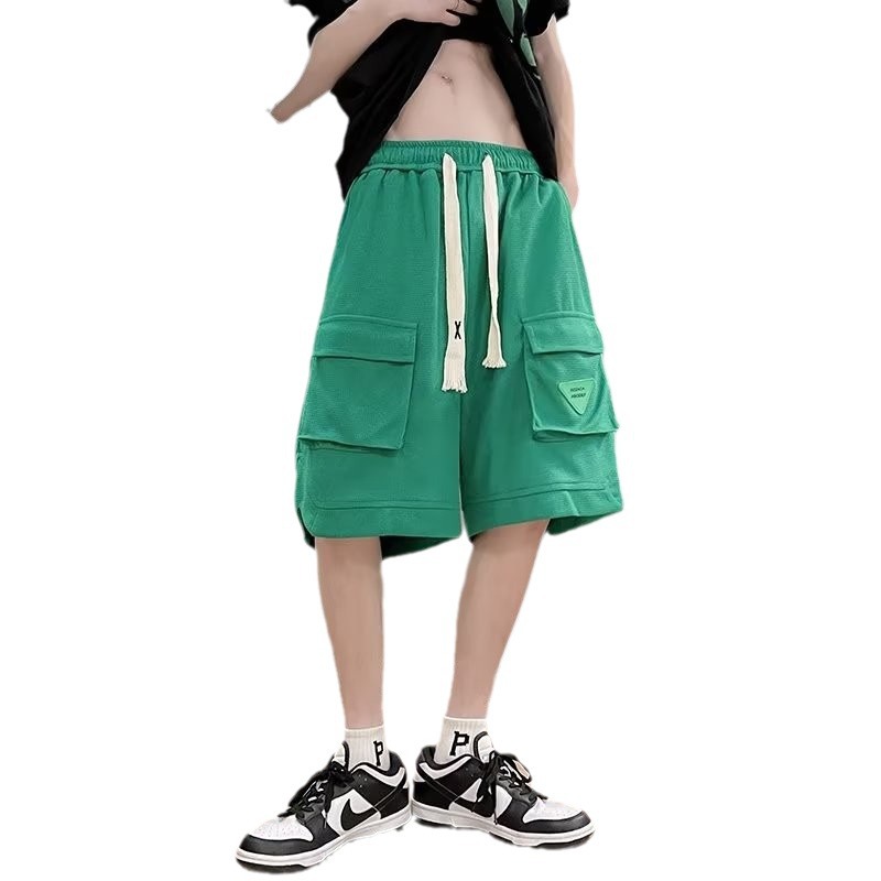 Pantalones cortos casuales de verano de moda para hombres, marca ins de moda, color sólido, contraste simple, tubo recto suelto, pantalones deportivos de cinco puntos