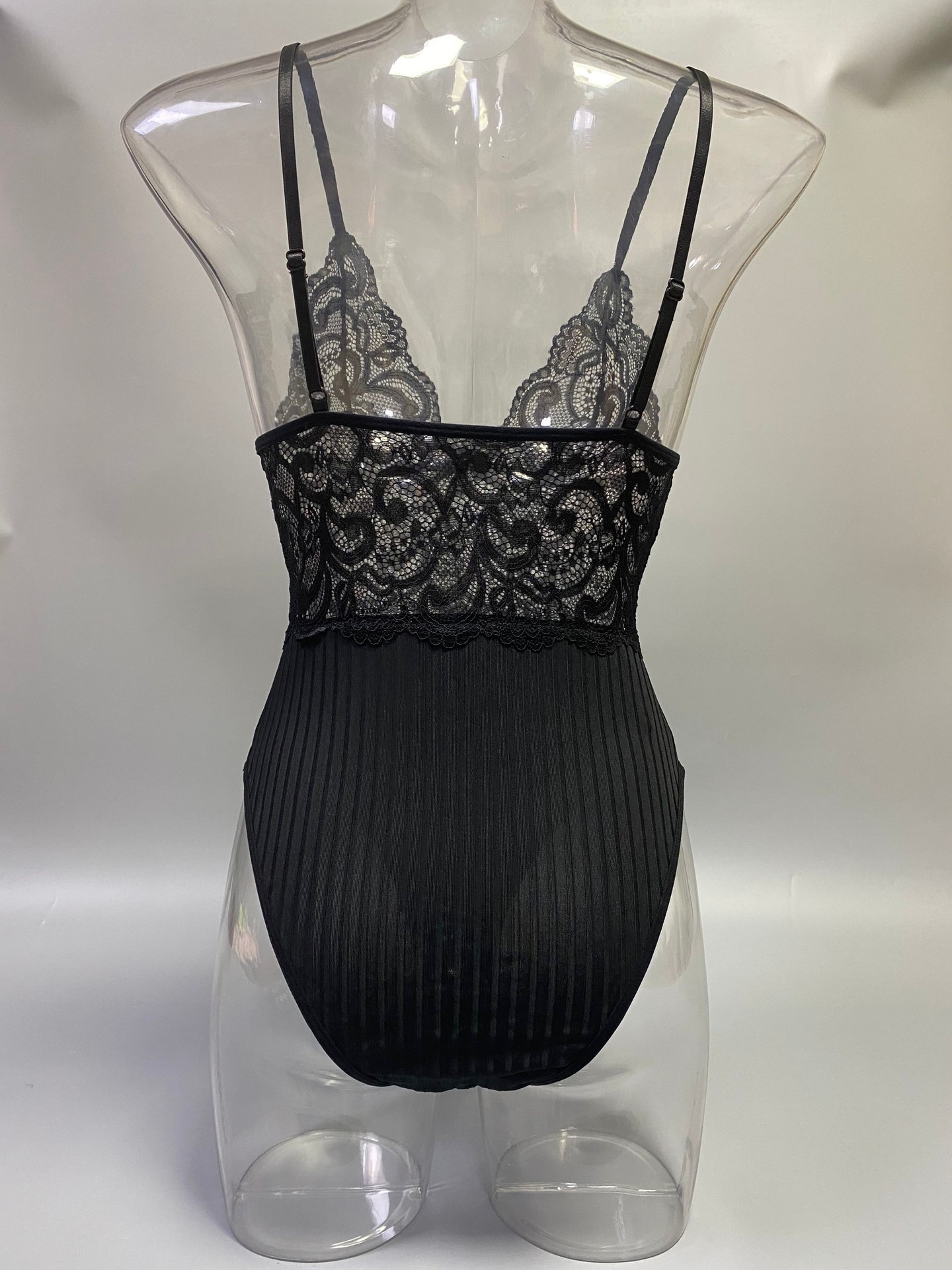 1(ZM7I{YB)V036C~3~1S%AT