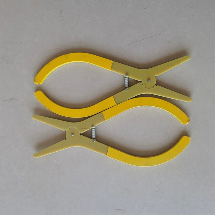 Высоковольтный изолированный стержень захватит электрический стержень