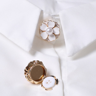 New high-grade oil drop pearl diamond petal clothing decorative cufflinks buttons exquisite pearl flower shirt cufflinks
