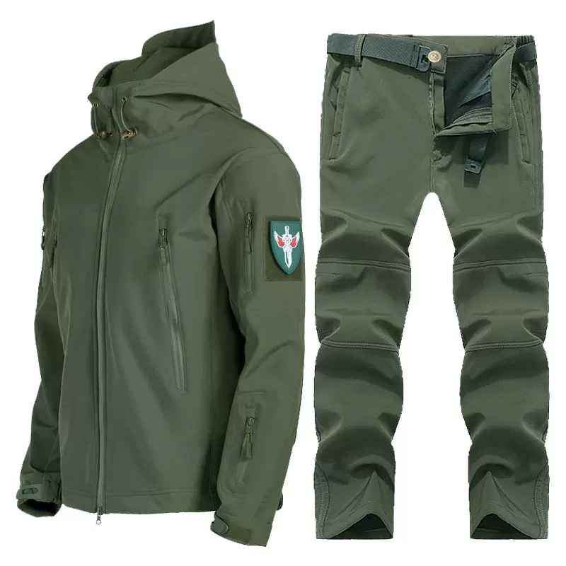 户外软壳冲锋衣男秋冬季加绒保暖外套登山服防水防风滑雪服骑行服