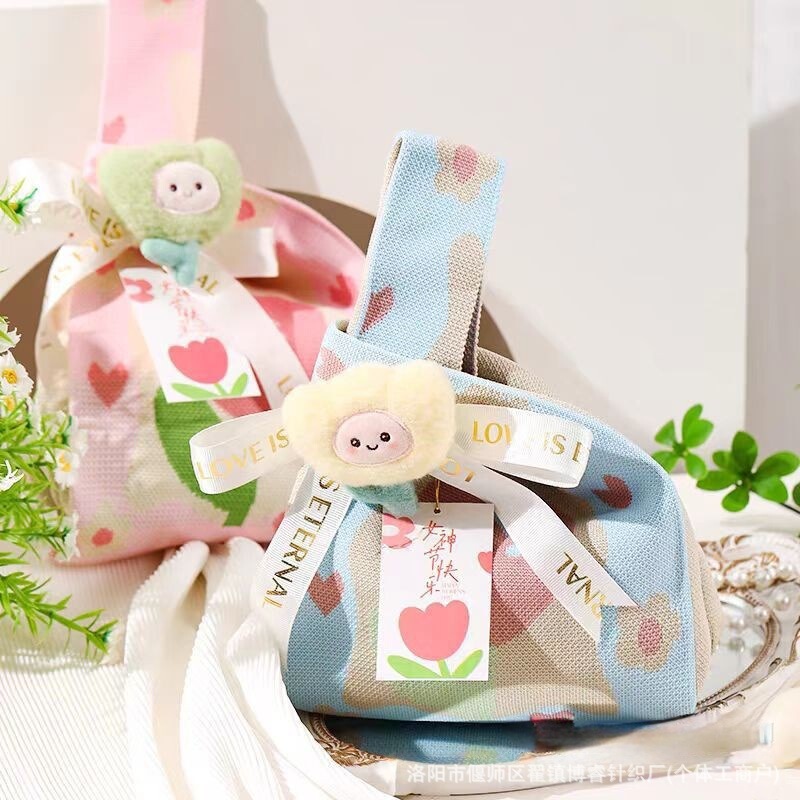 Floral Knitted Bag Women's Day Gift Bag Handbag Woven Goddess Day Gift Bag Versatile Fashionable Portable