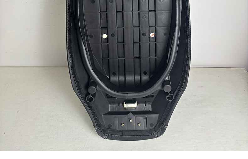 Suitable for 25 Models of Yamaha Nmax155 Modified Seat Cushions, Waterproof Shock Absorption, Reducing Seat Height and Increasing Lumbar Support Cushions