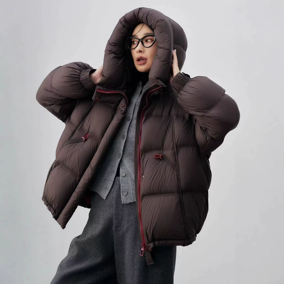 Новый зимний дизайн контрастный цвет с капюшоном и шапкой 90 белая утка пуховик куртка