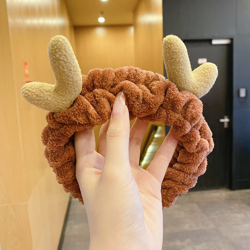 Diadema de felpa de dibujos animados de otoño e invierno