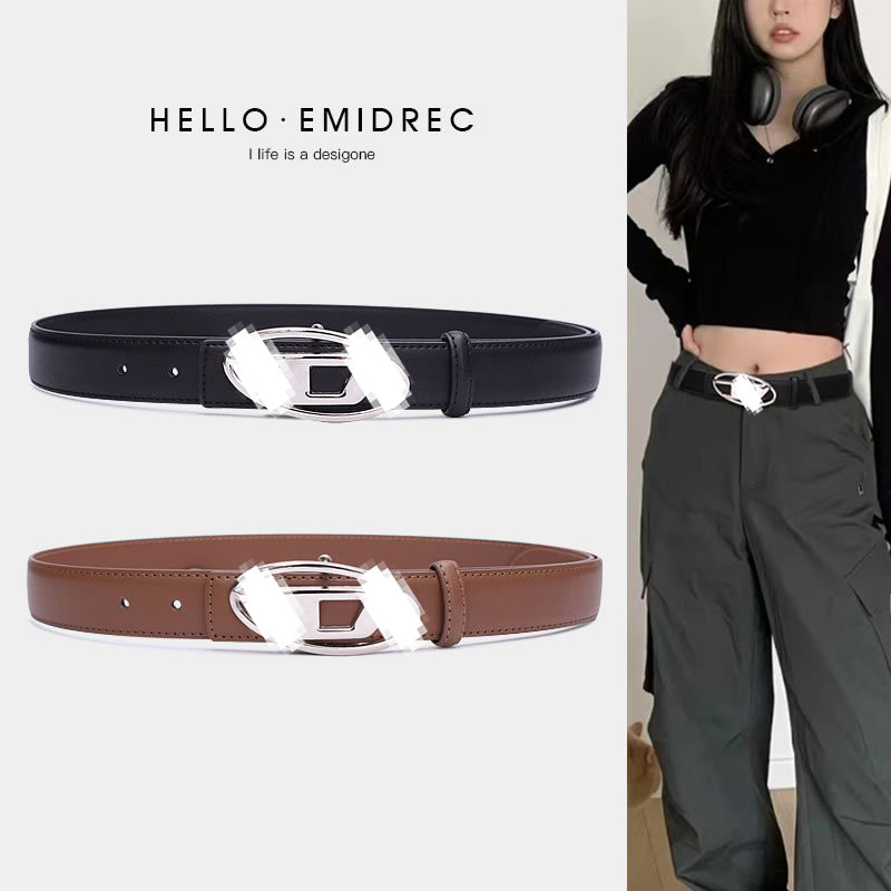 Unisex Metal Tokalı Dəri Kəmər - D Hərfli Oval