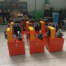 �ǘ˶��Ƹ߉��������늴œQ��Һ����վ����ϵ�yҺ��վ늄�Һ����