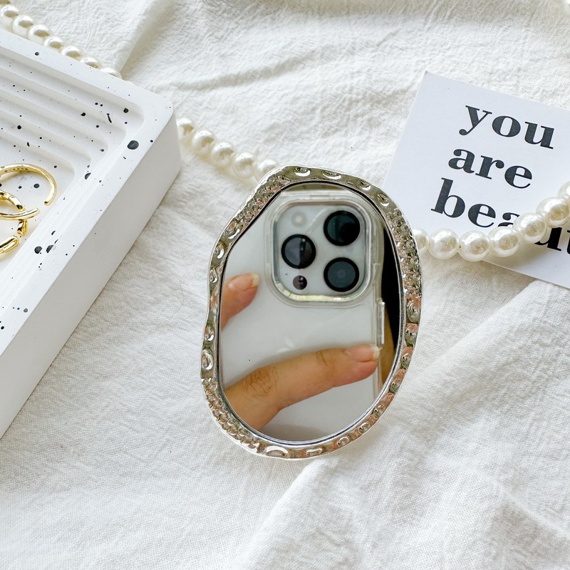 Untitled-1-Restored_0001_Metal Stand-Shaped Oval Mirror-Silver