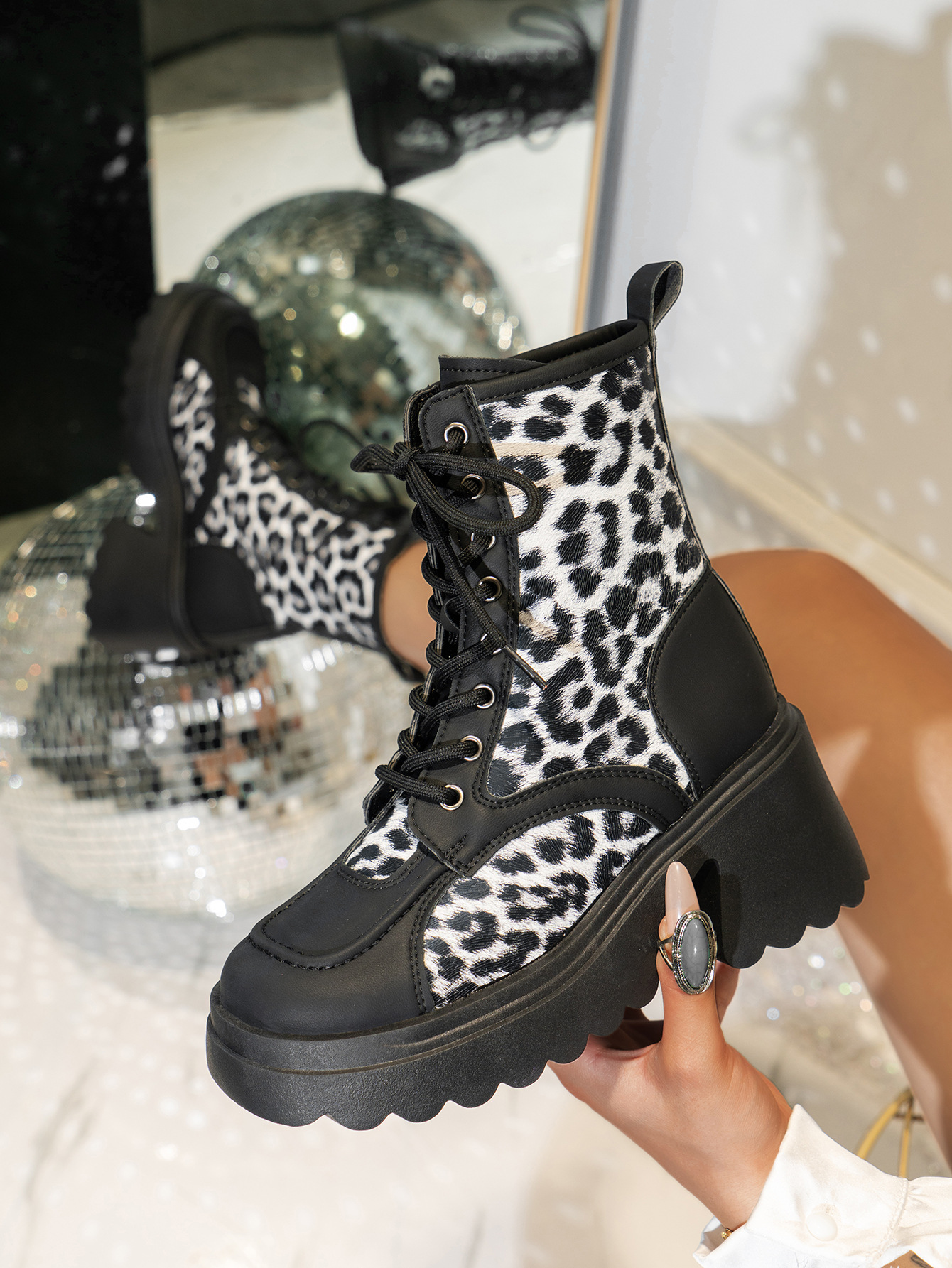 Leopard Print Short Boots For Women Autumn Lace Up Thick Sole Large Size Fashion New_vogvips.com
