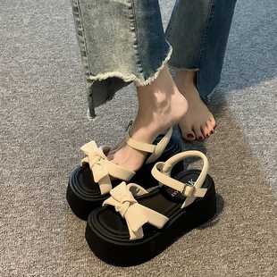 High-End French Versatile Beach Sandals 2025 Summer Popular Small Thick-Soled Heightening Bow Sandals for Women