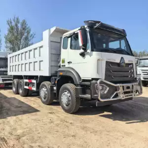 Sinotruk HOWO 8*4, Afrika üçün, özüboşaldan yük maşını