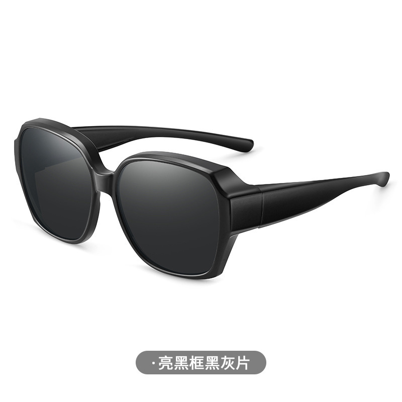 [model 05] bright black frame black and gray film