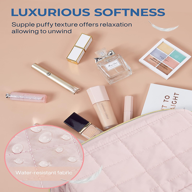 Quilted Makeup Travel Bag Large Capacity Waterproof Organizer_voghion.com