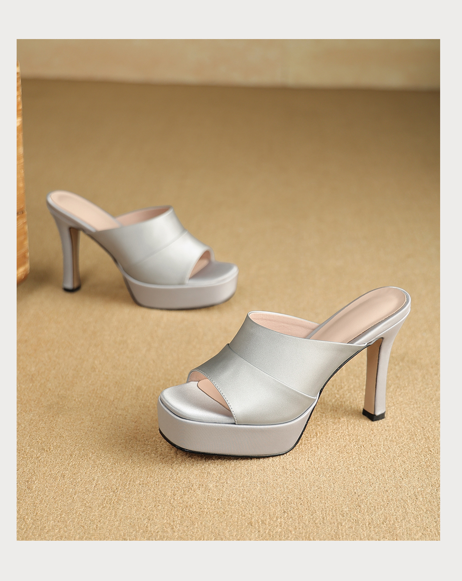 Sandal cao gót nữ quai ngang hở mũi đế platform gót nhọn 9 cm — màu đen, bạc chi tiết 22