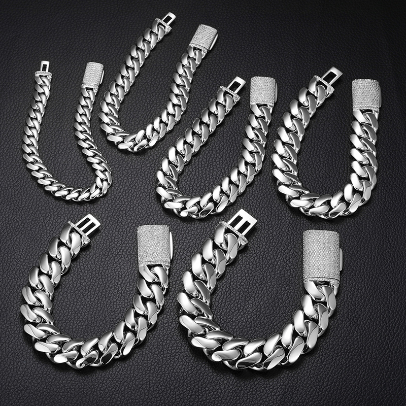 Cuban Chain Bracelet With Zircon Inlay And Gold Plated Finish_voghion.com