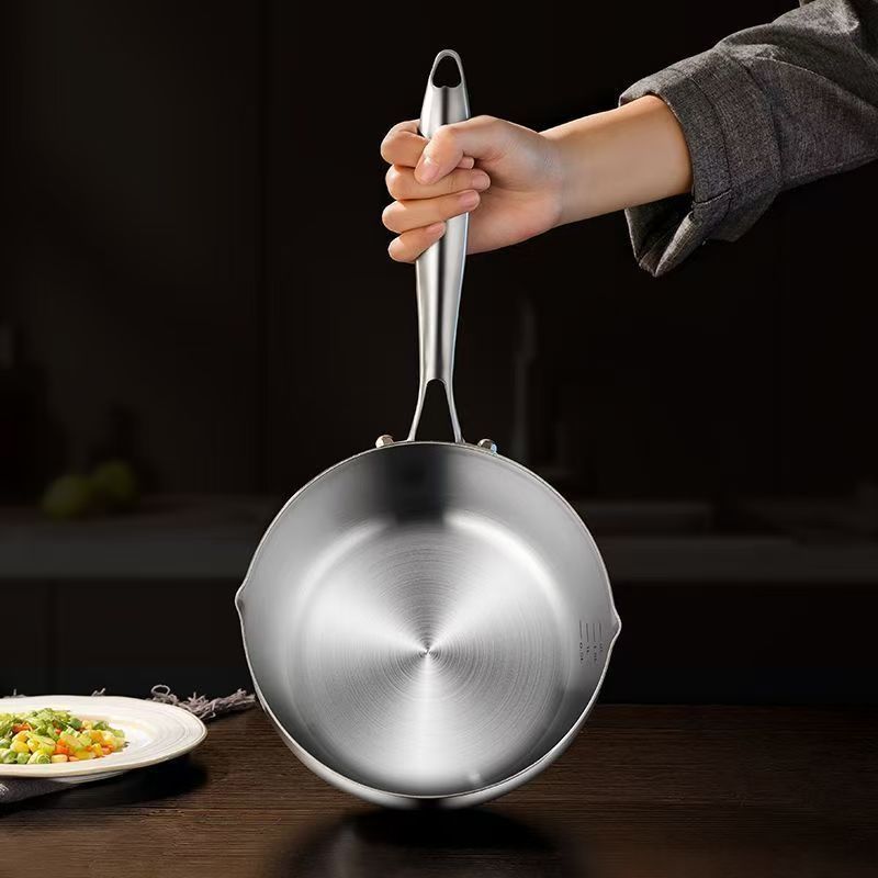 厚みのある食品グレードの 316L ステンレス鋼のミルクポット、フードサプリメント、ノンスティックスノーフラットポット、コーティングされていない一人用インスタントラーメンポット|undefined