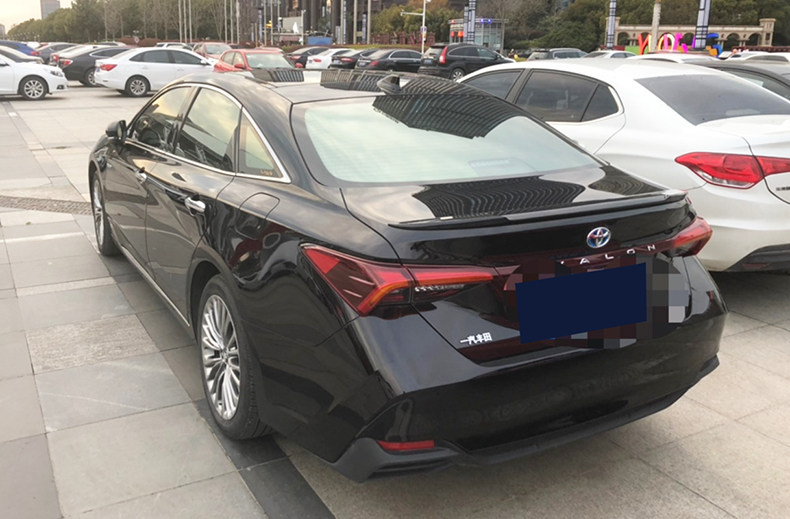 Suitable for 19-25 Models of Toyota Avalon, Original Rear Wing Accessories, No-Drill Modification Parts, Carbon Fiber