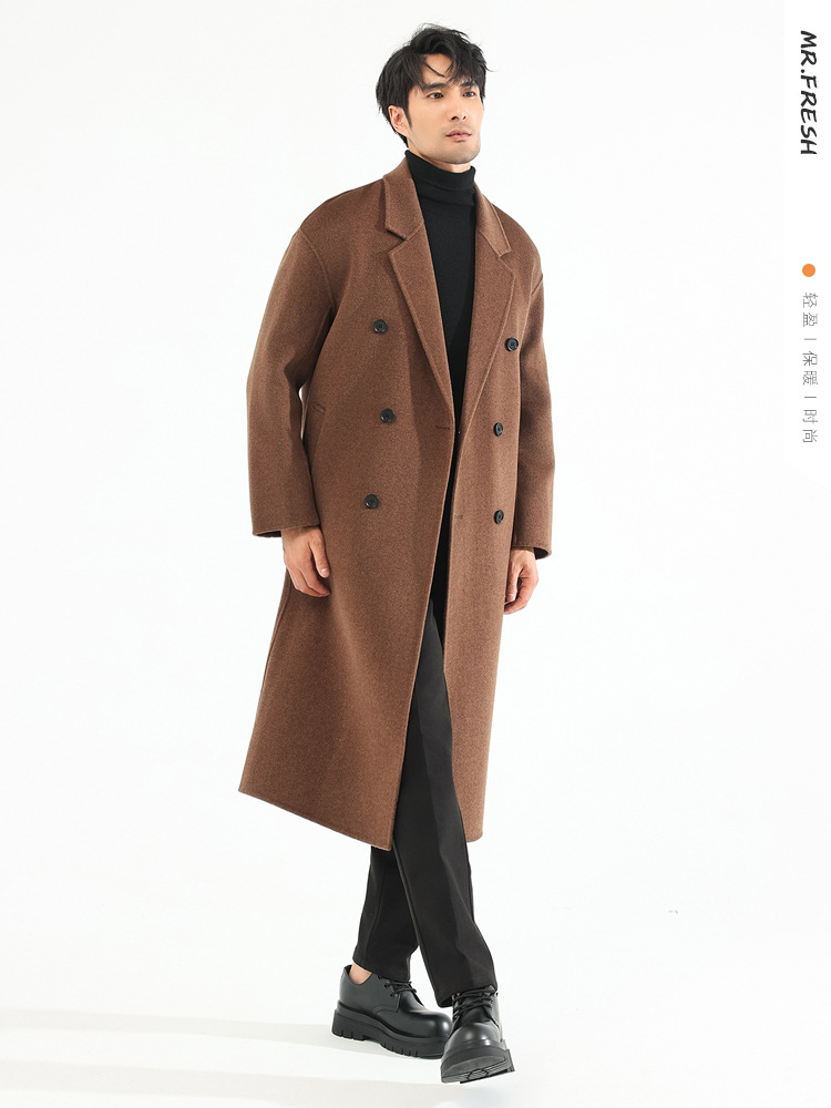 秋冬の両面の綿毛のカシミヤのコートの男性の長い金は膝の双列を過ぎてボタンを掛けます。