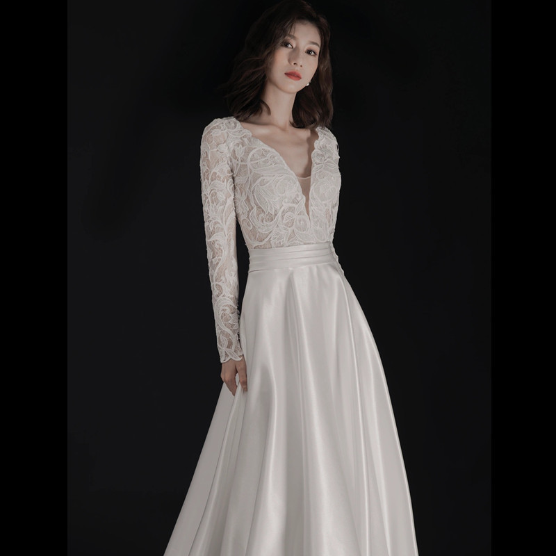 Wedding Dress 2024 New Bride Wedding Trailing Elegant White Long Sleeve French Satin Lace Slim Simple Dress